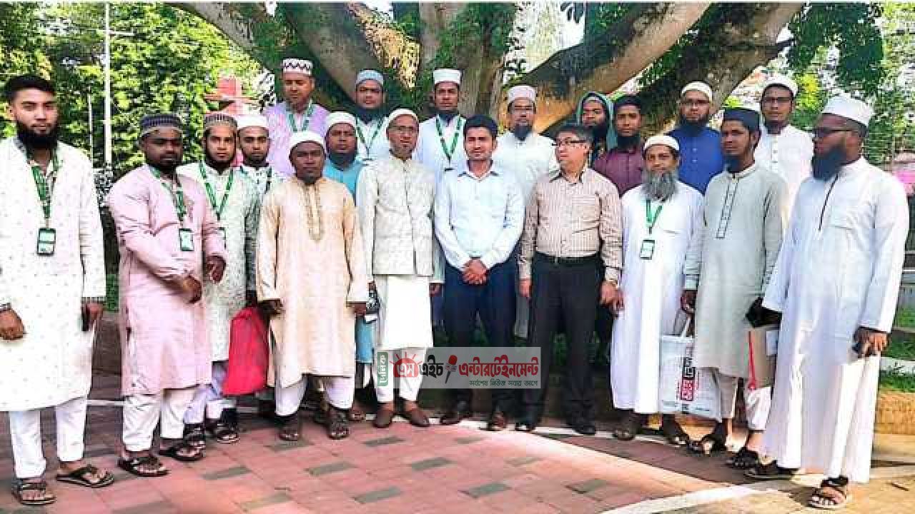দারুল আরকাম মাদ্রাসার চাকরি স্থায়ী, উপ-পরিচালকের ভূমিকায় সন্তুষ্ট শিক্ষকরা